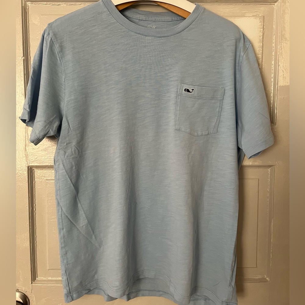 Vineyard vines T-shirt